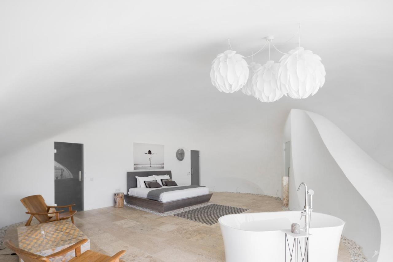 The Cloud Beachfront Villa Tabanan Экстерьер фото